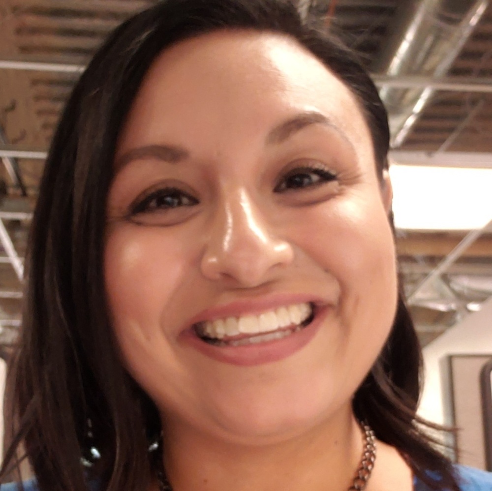 Meet your Posher, Stephanie